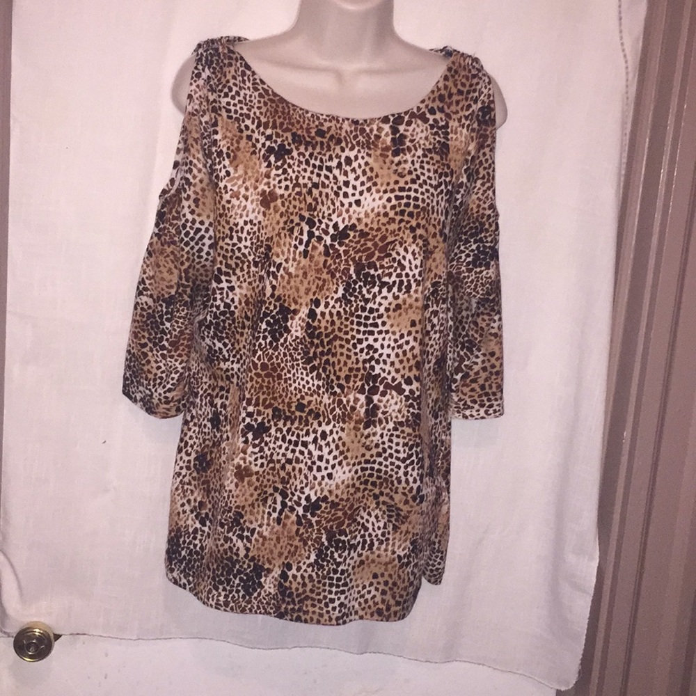 Polyester and spandex animal print top